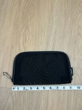 Away Mesh Pouch Toiletries Bag